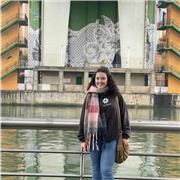 Soy estudiante de 2° de Enfermería. Doy clases particulares a estudiantes de primaria y la ESO, tanto de refuerzo o ayuda con las tareas diarias